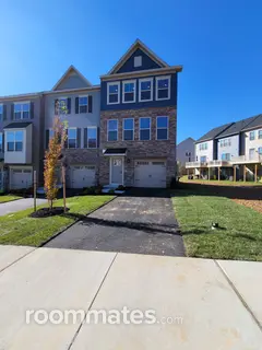 Room for rent in Brooklyn, MD $1500, house