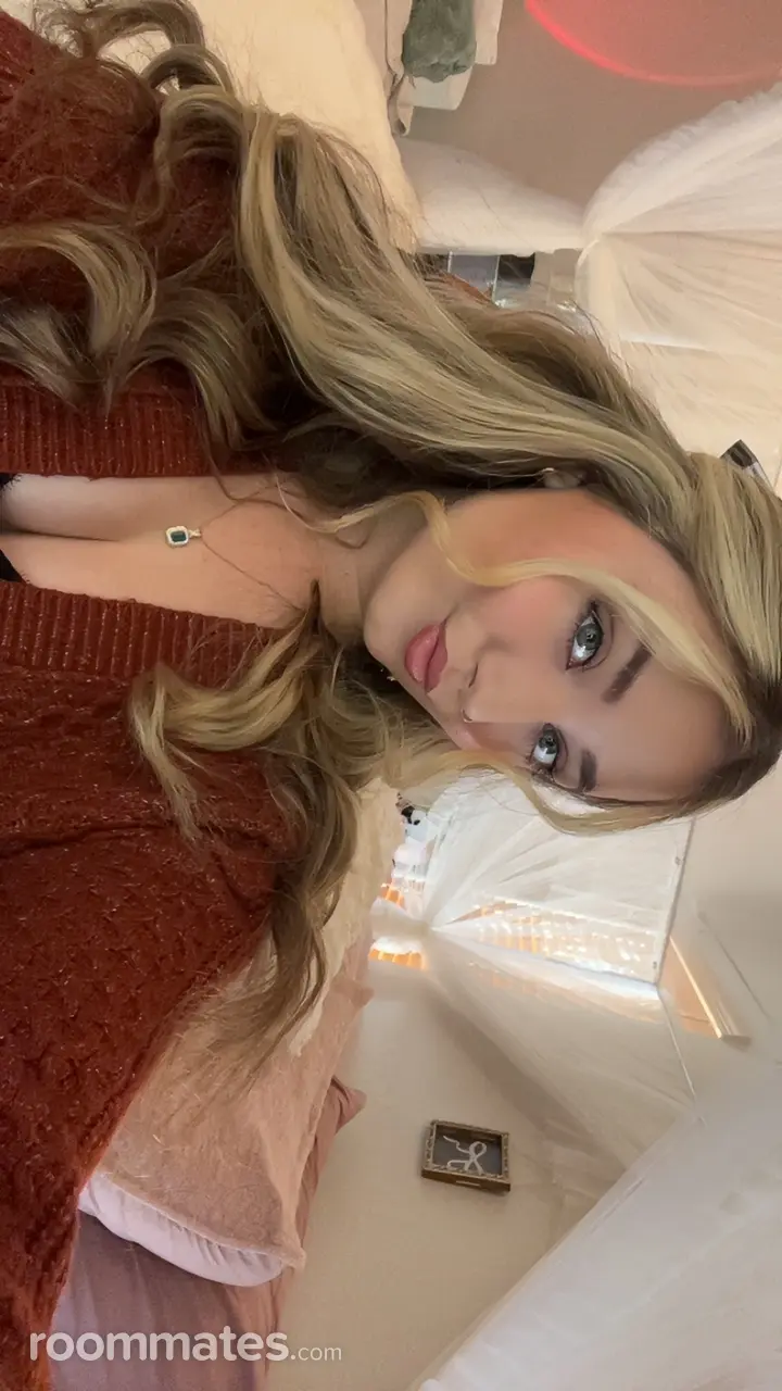 Profile photo 11 of 13