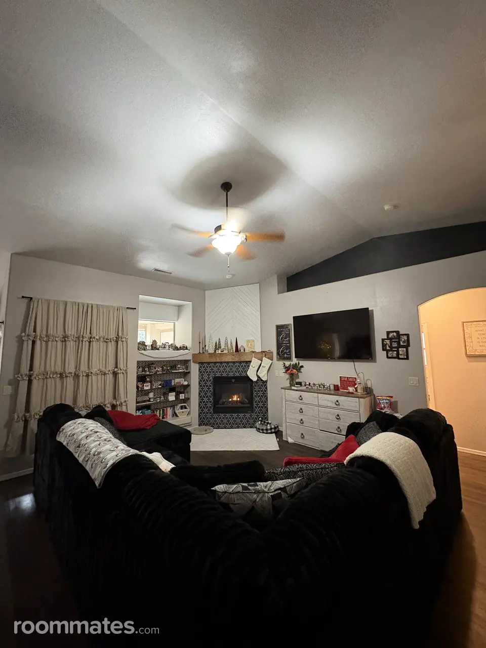 Profile photo 9 of 13