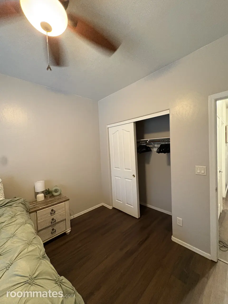 Profile photo 1 of 13