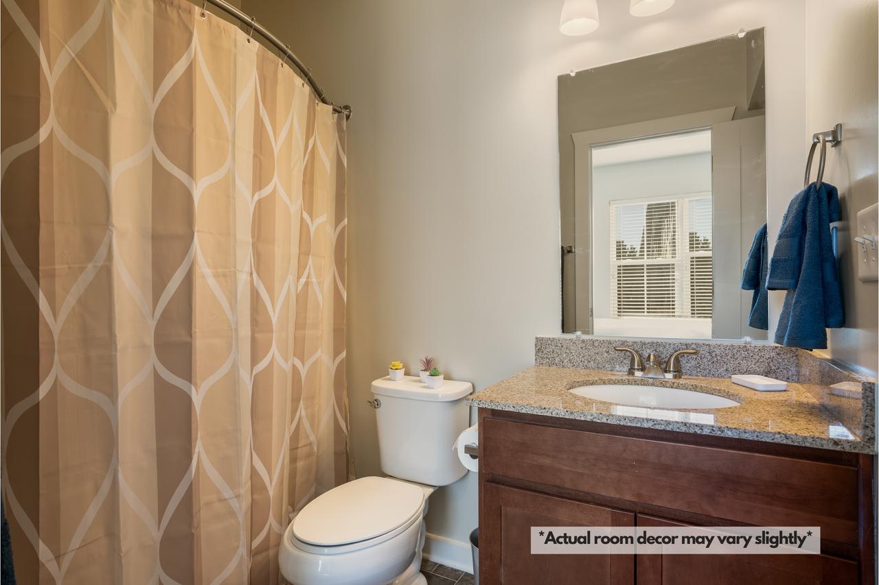 Profile photo 9 of 11