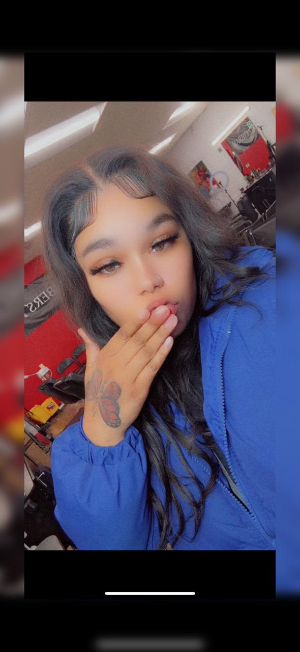 Profile photo 7 of 7