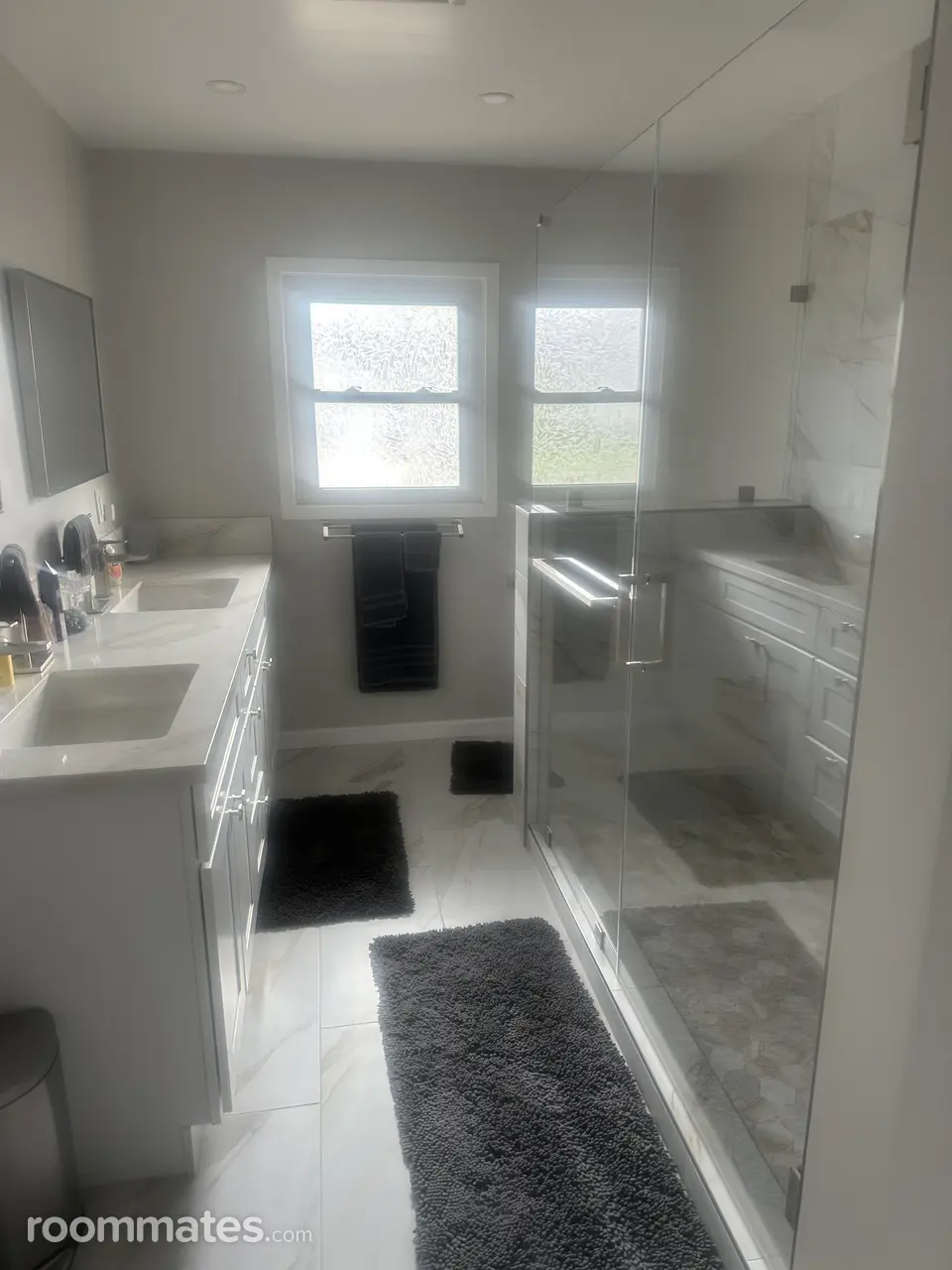 Profile photo 1 of 5