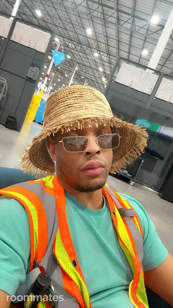 Profile photo 6 of 7