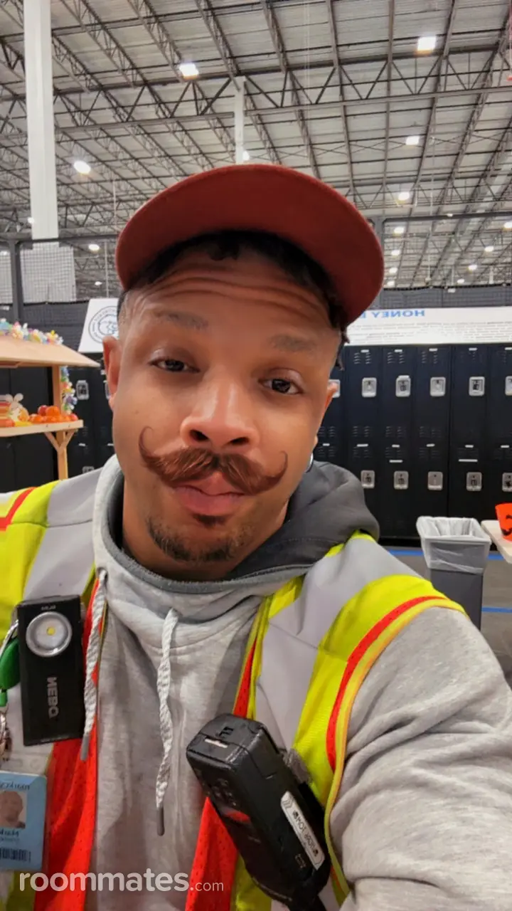 Profile photo 5 of 7