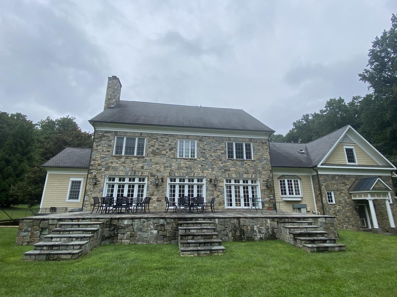 Profile photo 4 of 7