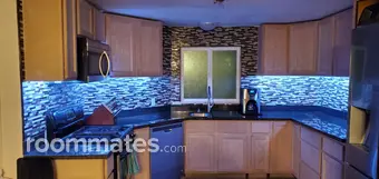 Room for rent in Sacramento, CA $900, house