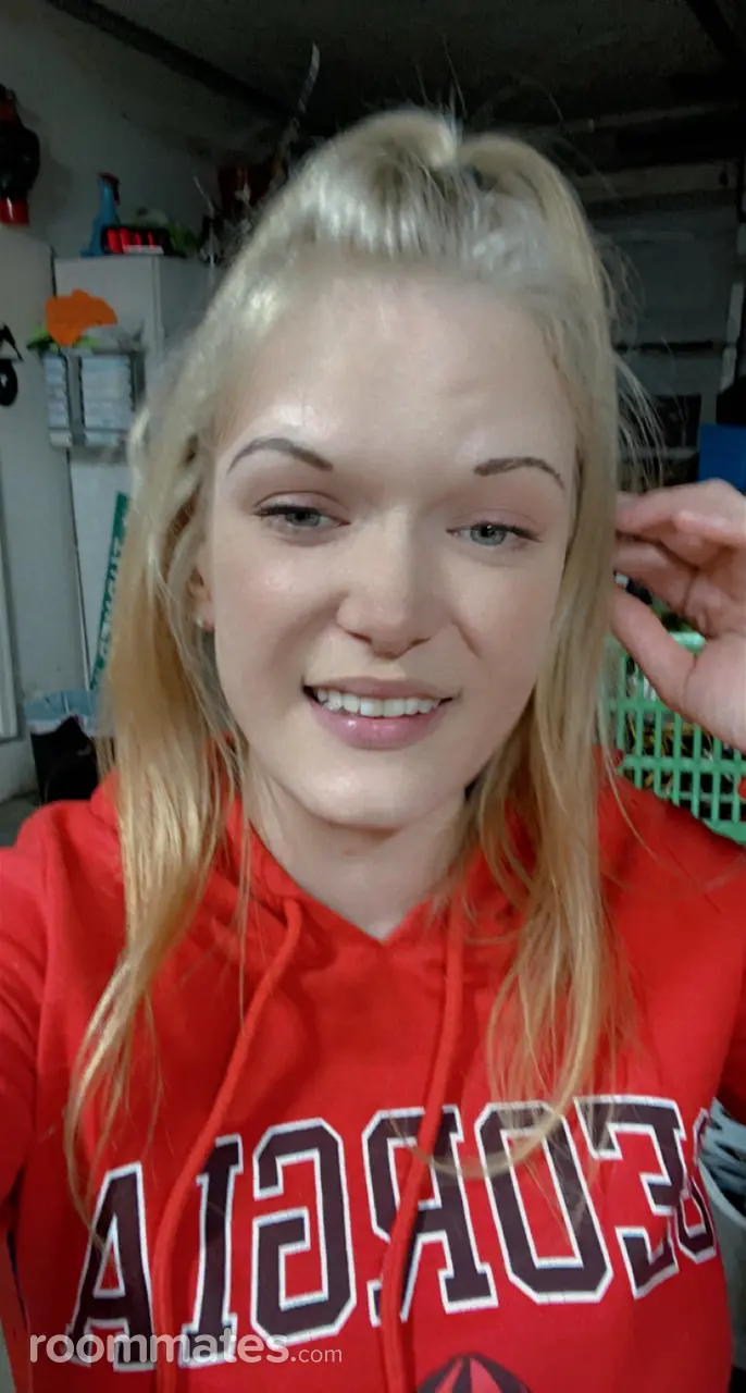 Profile photo 1 of 4