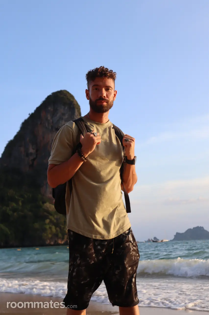 Profile photo 1 of 3