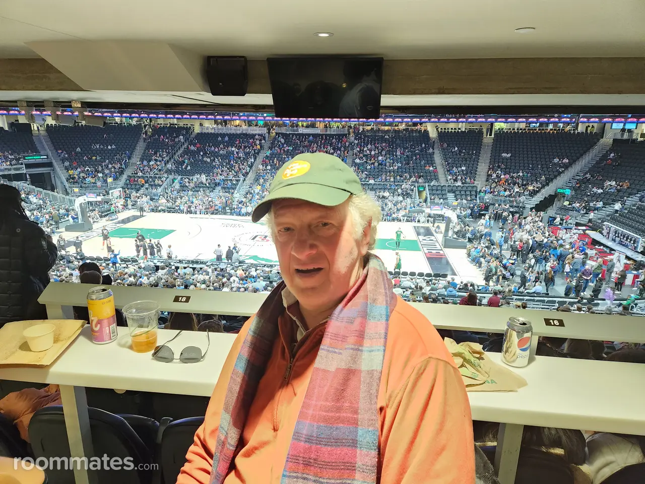 Profile photo 6 of 6