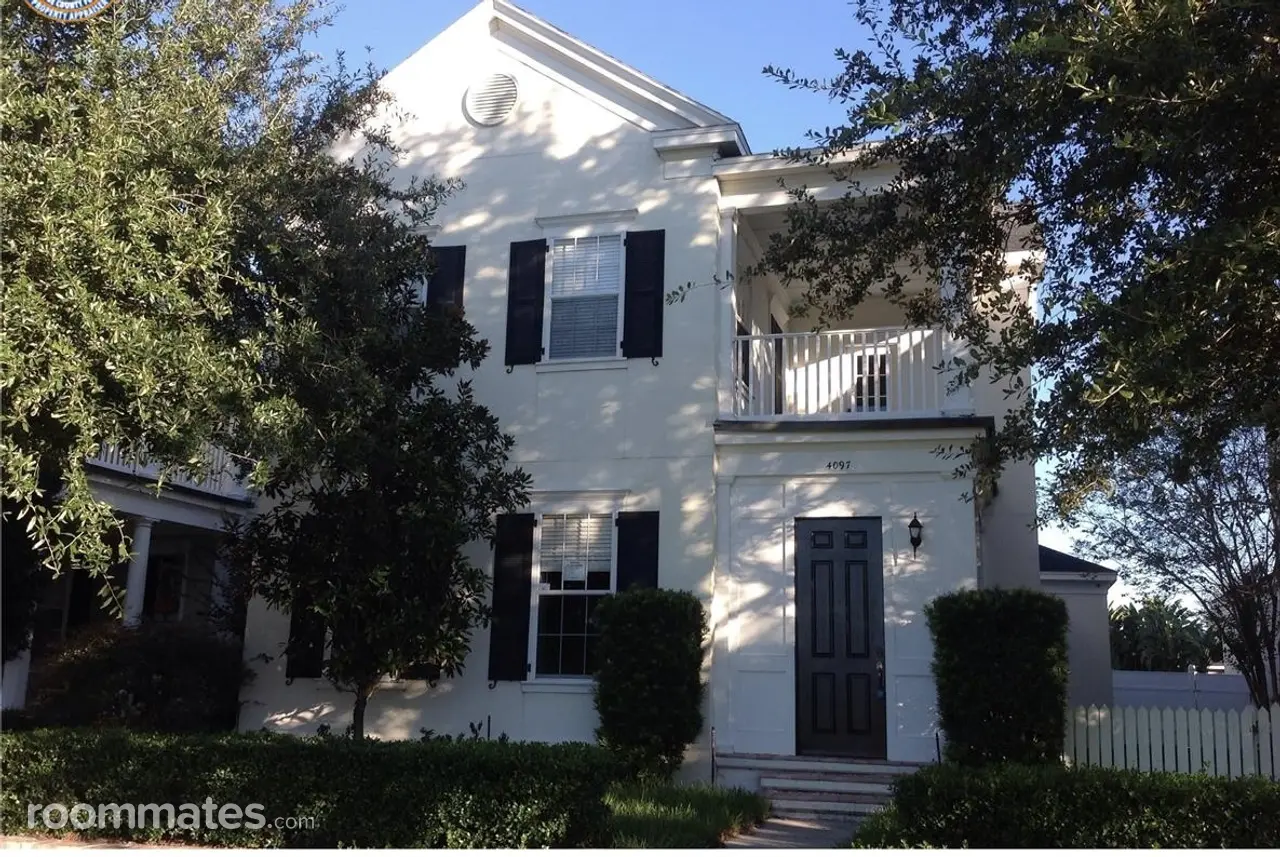 Profile photo 4 of 8