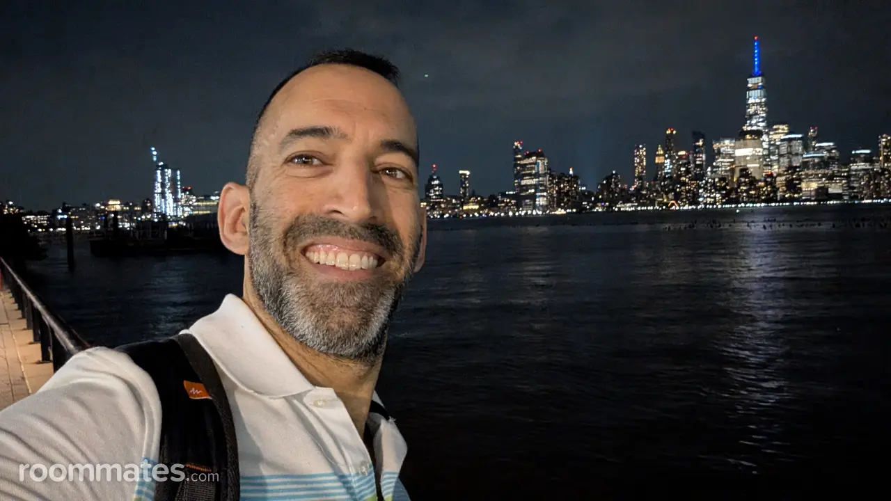 Profile photo 7 of 10