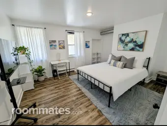 Room for rent in Jersey City, NJ $1000, house