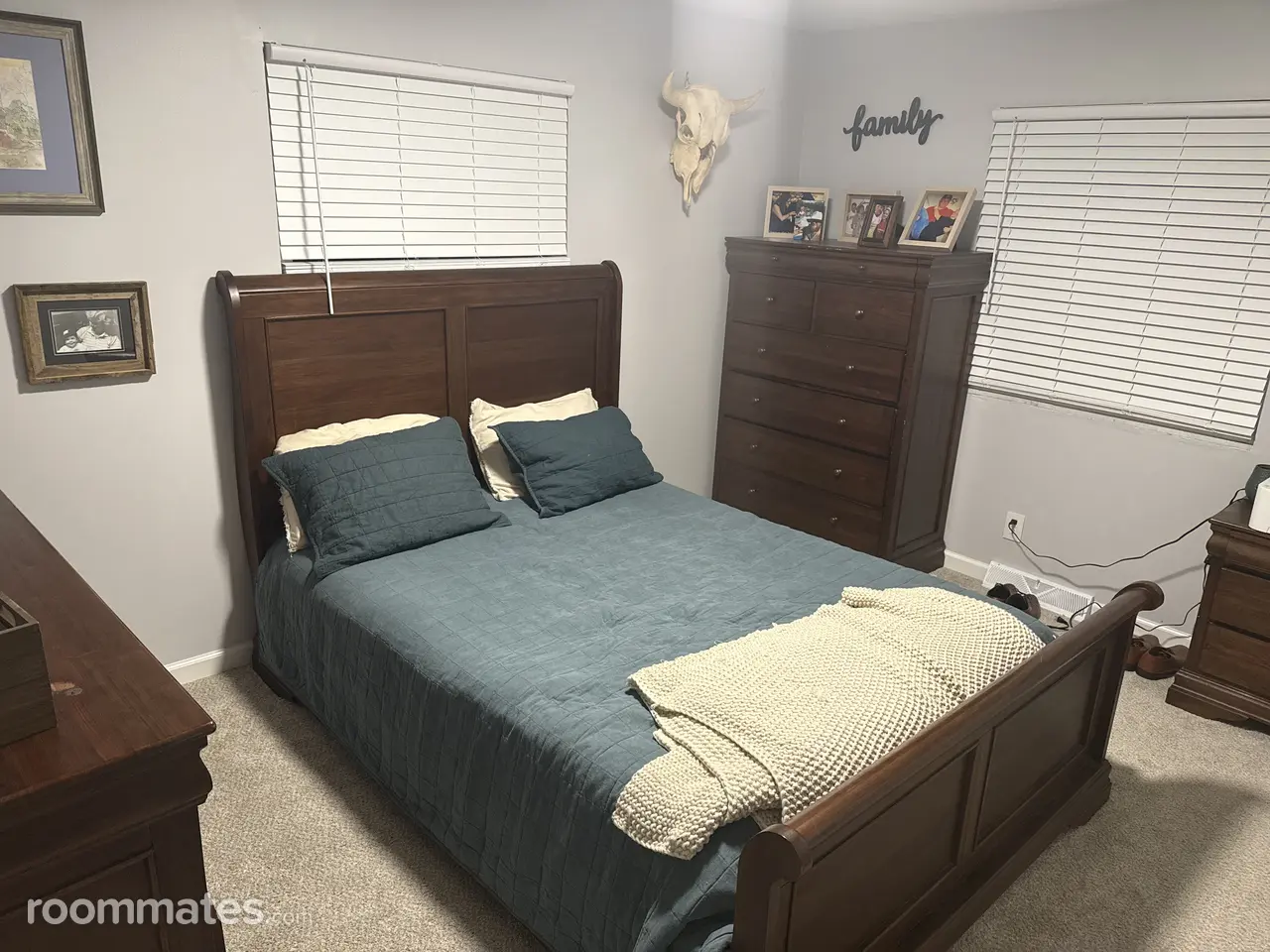 Profile photo 1 of 5