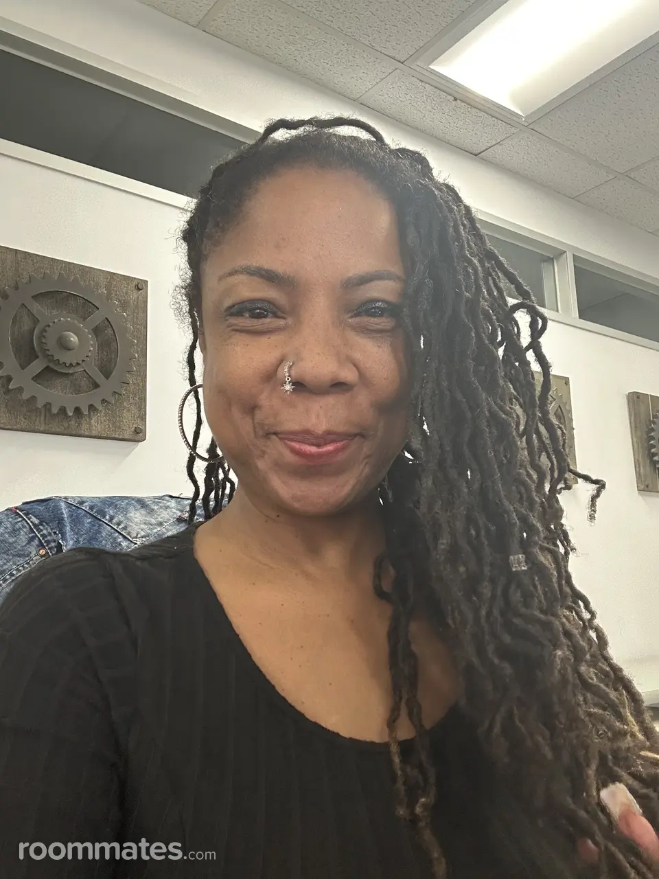 Profile photo 6 of 6