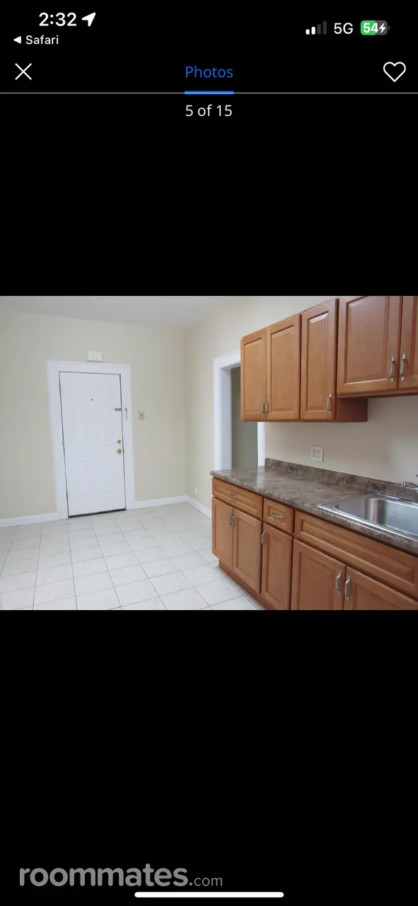 Profile photo 3 of 6