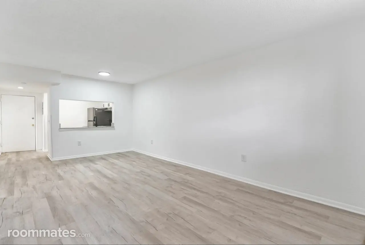 Profile photo 2 of 3