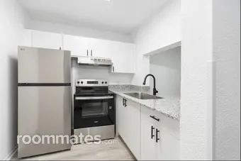 Room for rent in Miami, FL $1000, apartment