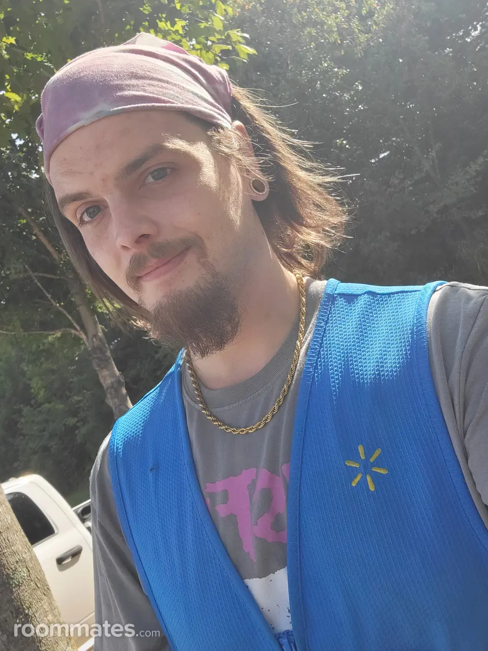 Profile photo 2 of 3