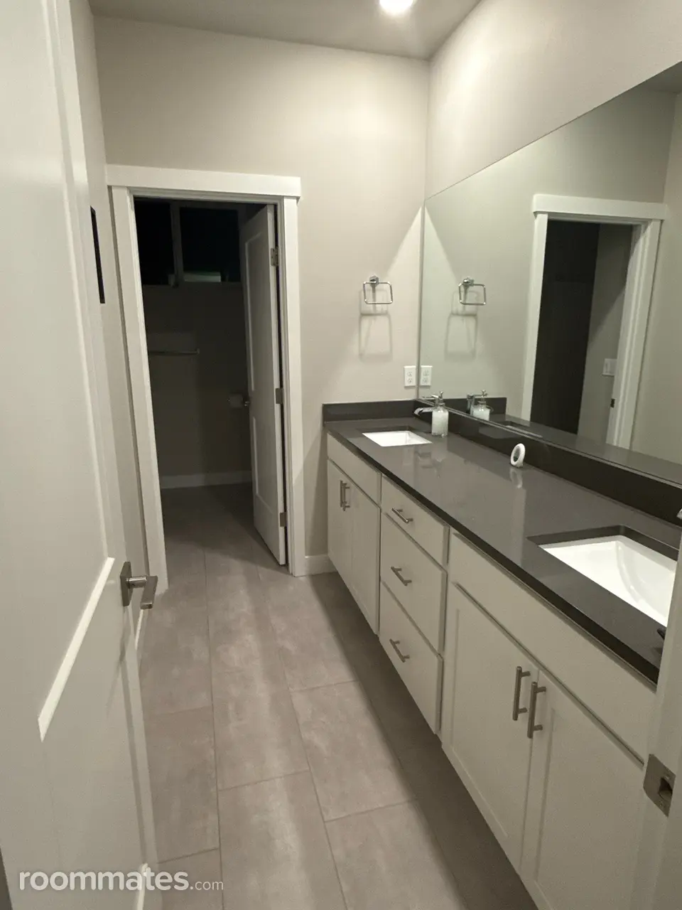 Profile photo 1 of 7