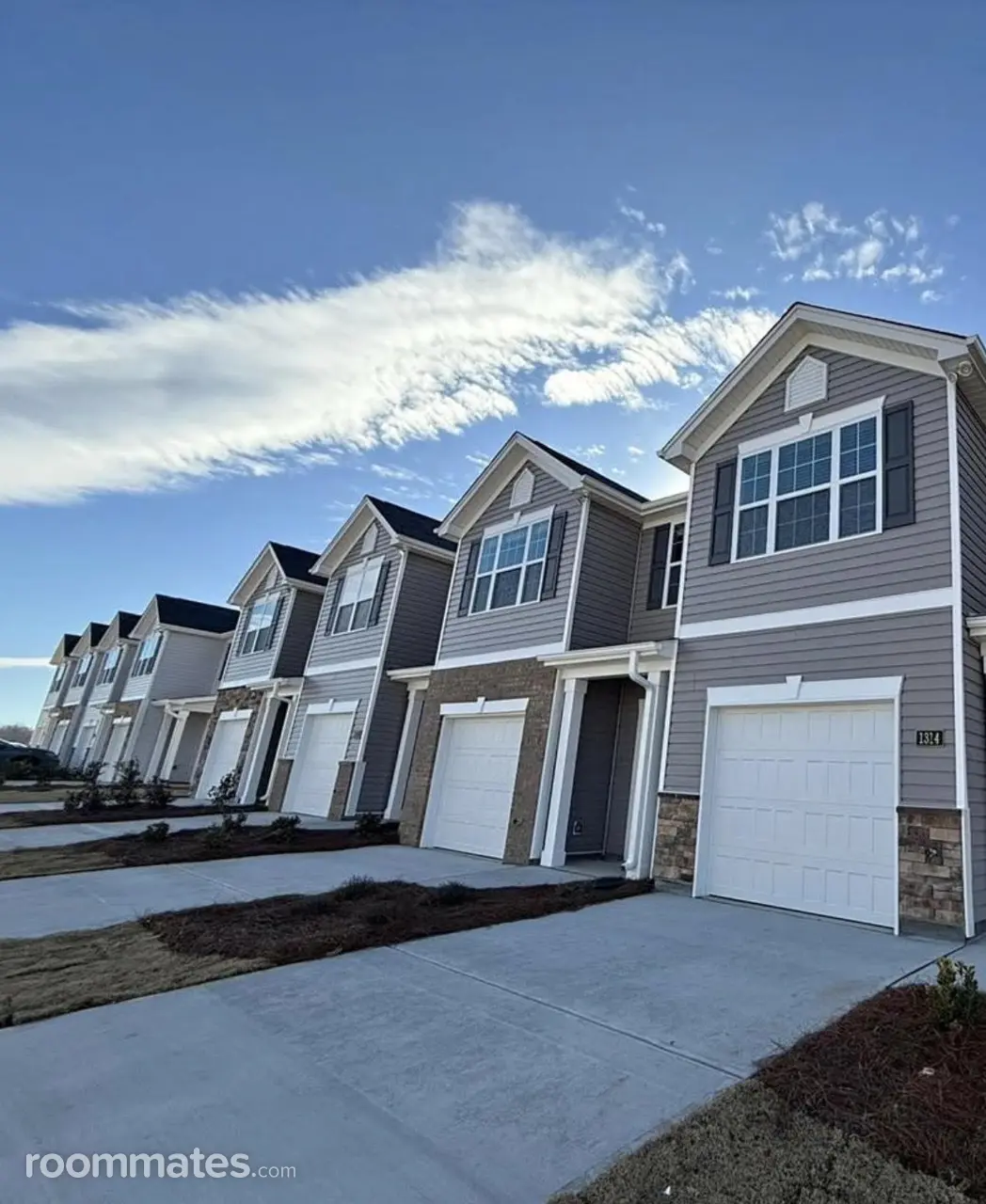 Profile photo 2 of 7