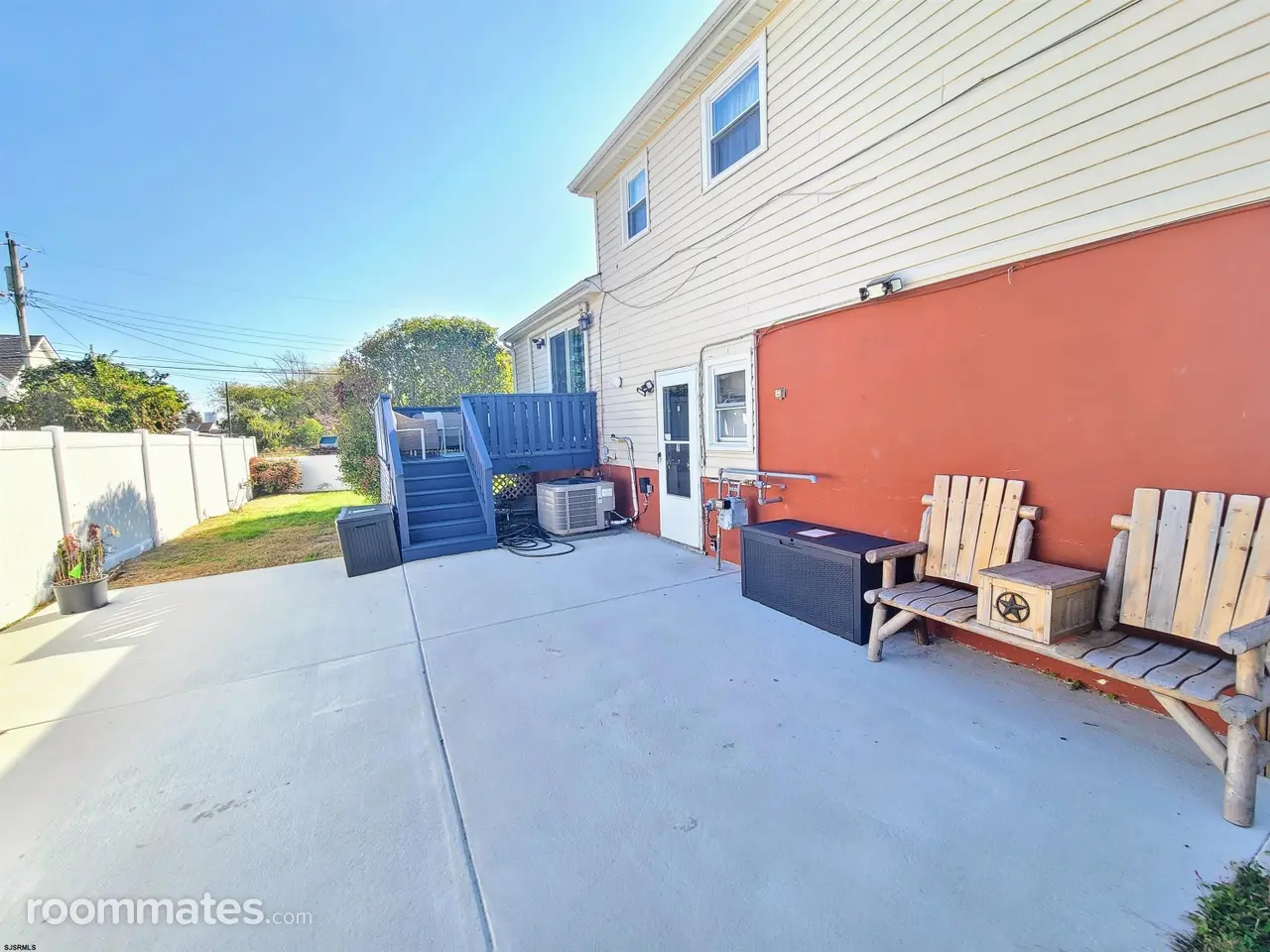 Profile photo 6 of 9