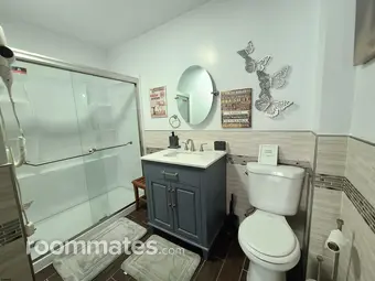 Room for rent in Atlantic City, NJ $900, house