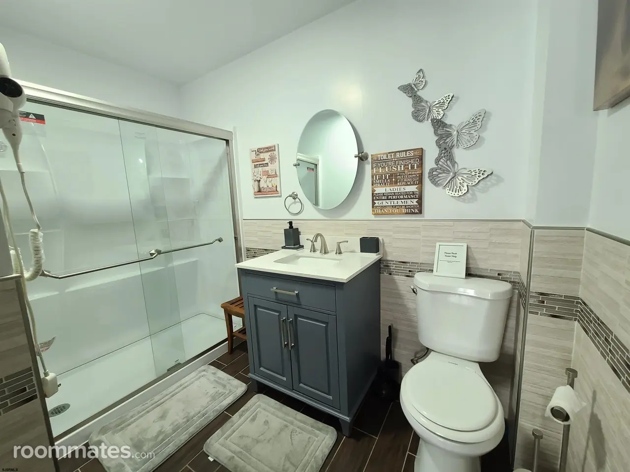 Profile photo 4 of 9