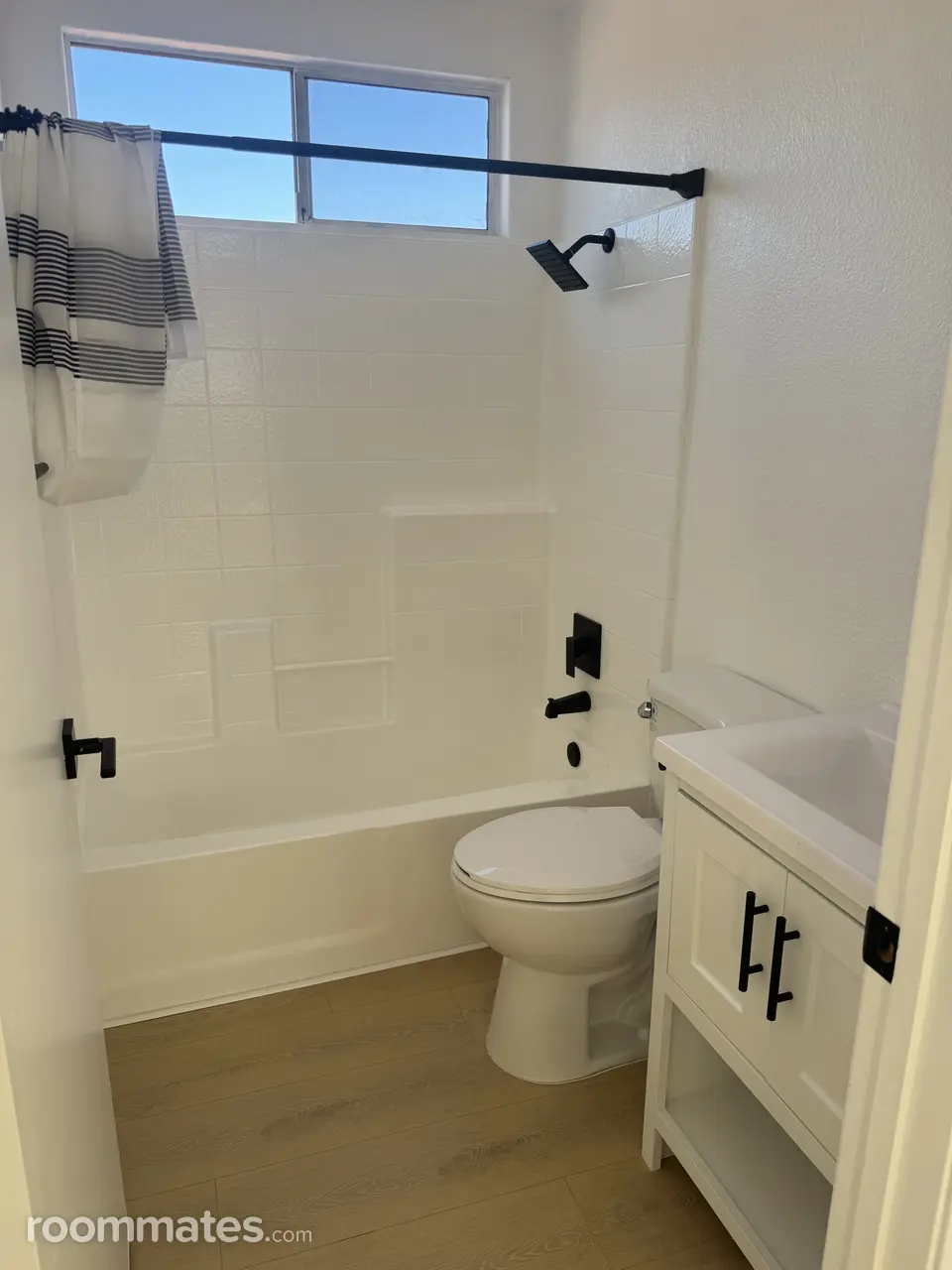 Profile photo 2 of 11