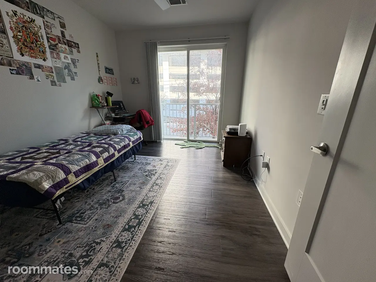 Profile photo 4 of 16