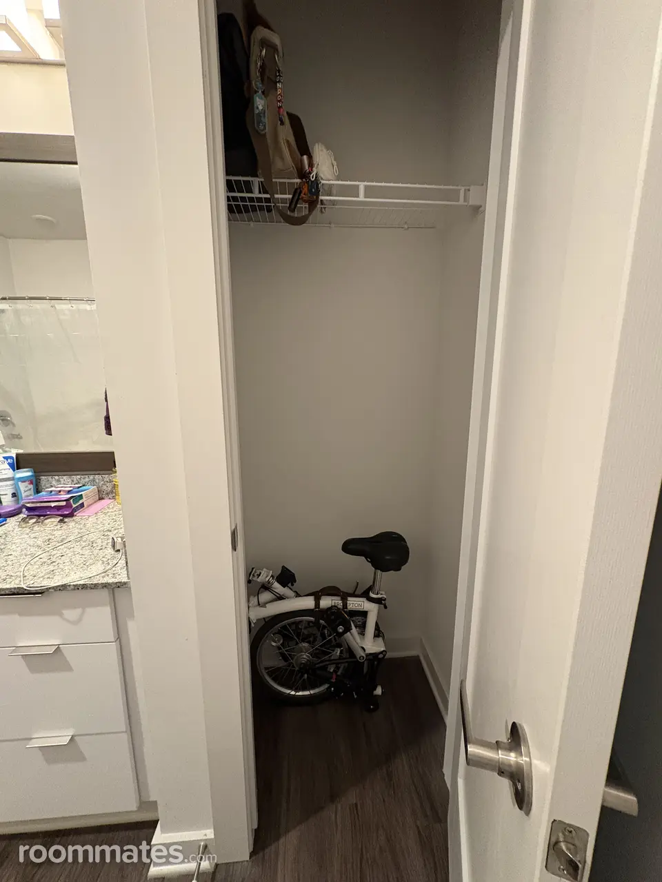 Profile photo 8 of 16