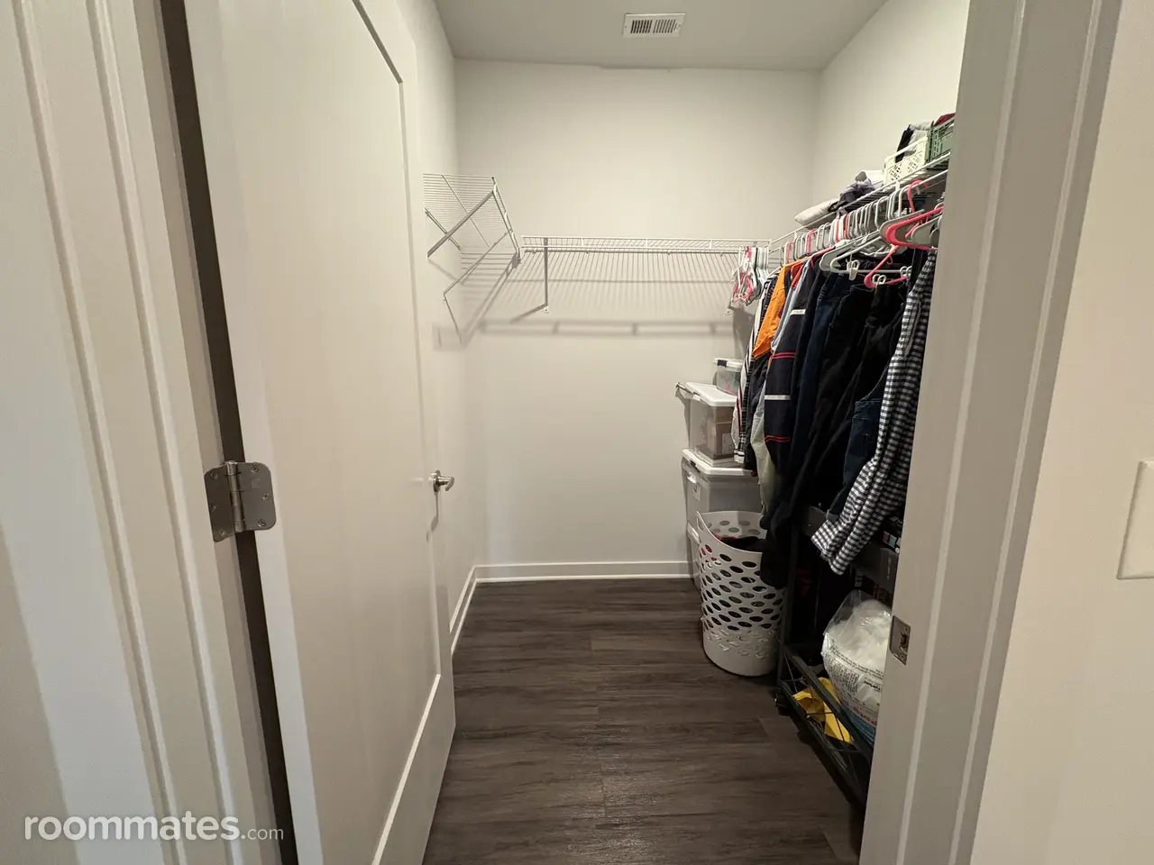 Profile photo 9 of 16