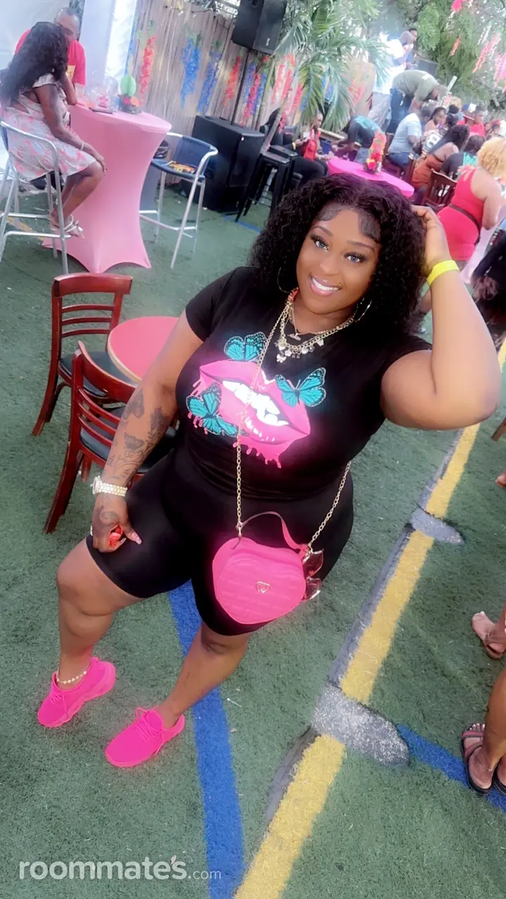 Profile photo 4 of 7