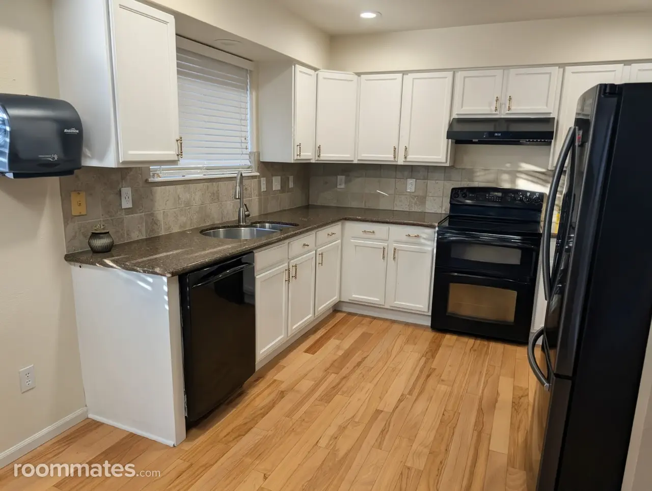 Profile photo 3 of 7