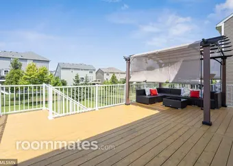 Room for rent in Maple Grove, MN $800, house