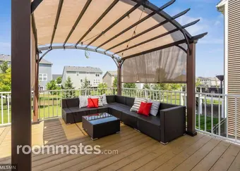 Room for rent in Maple Grove, MN $700, house