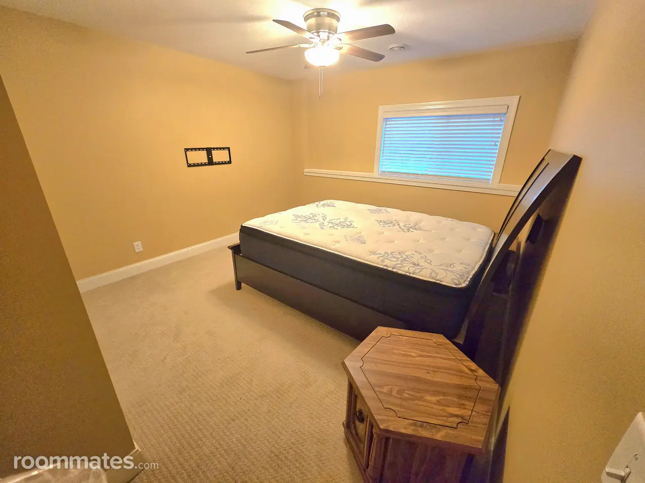 Profile photo 2 of 12