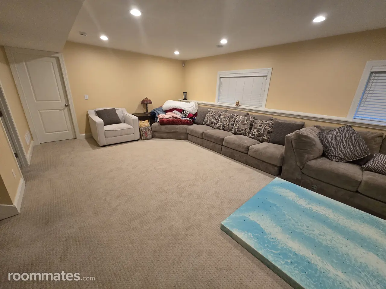 Profile photo 3 of 12