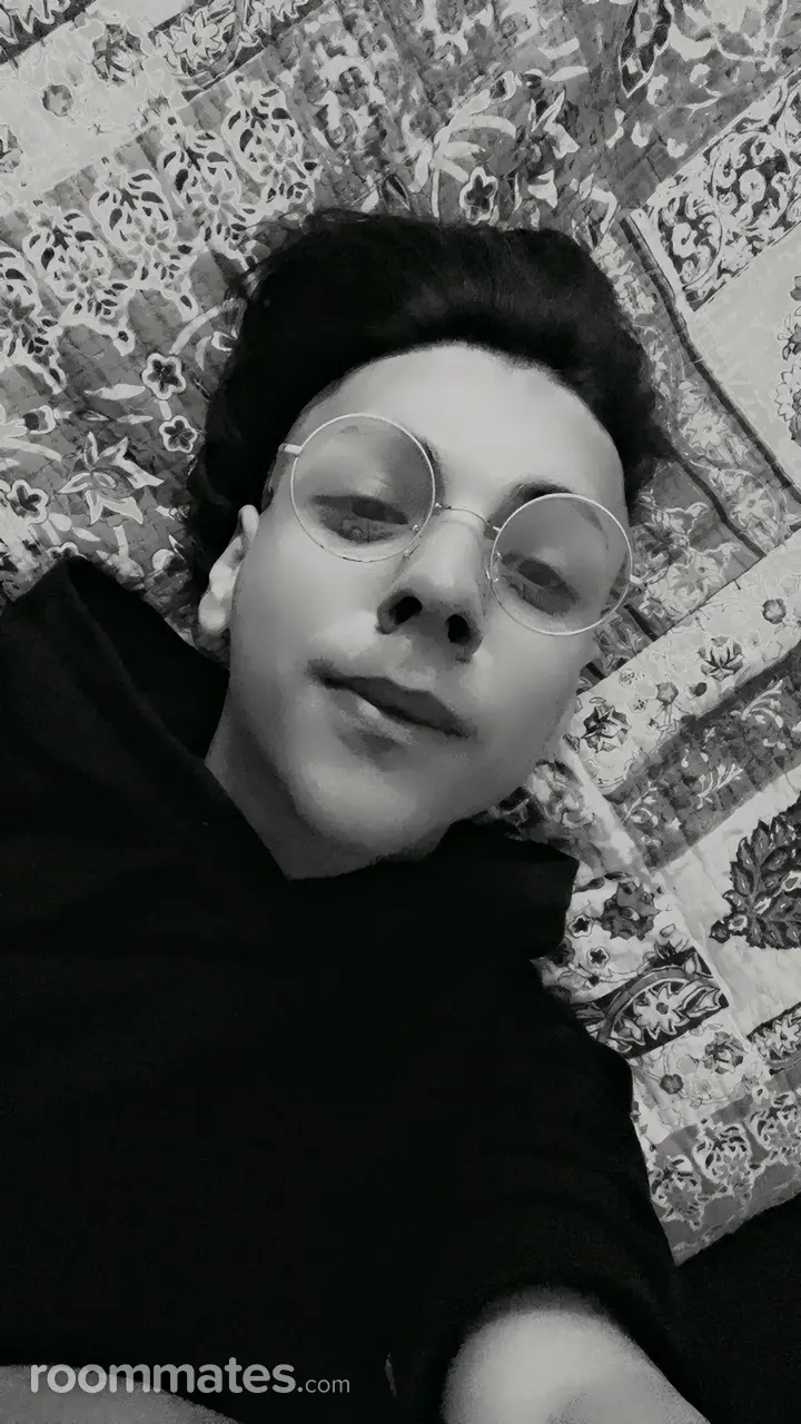 Profile photo 1 of 3