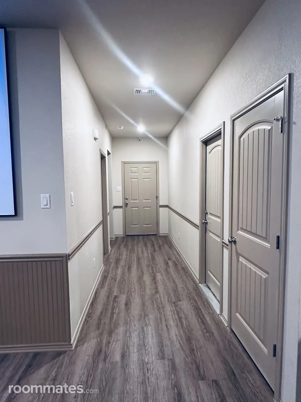 Profile photo 11 of 14