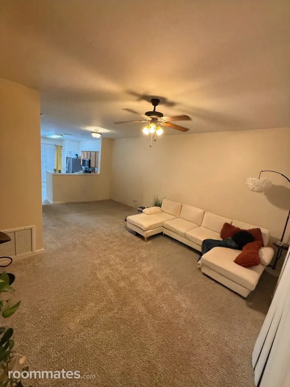 Profile photo 7 of 15