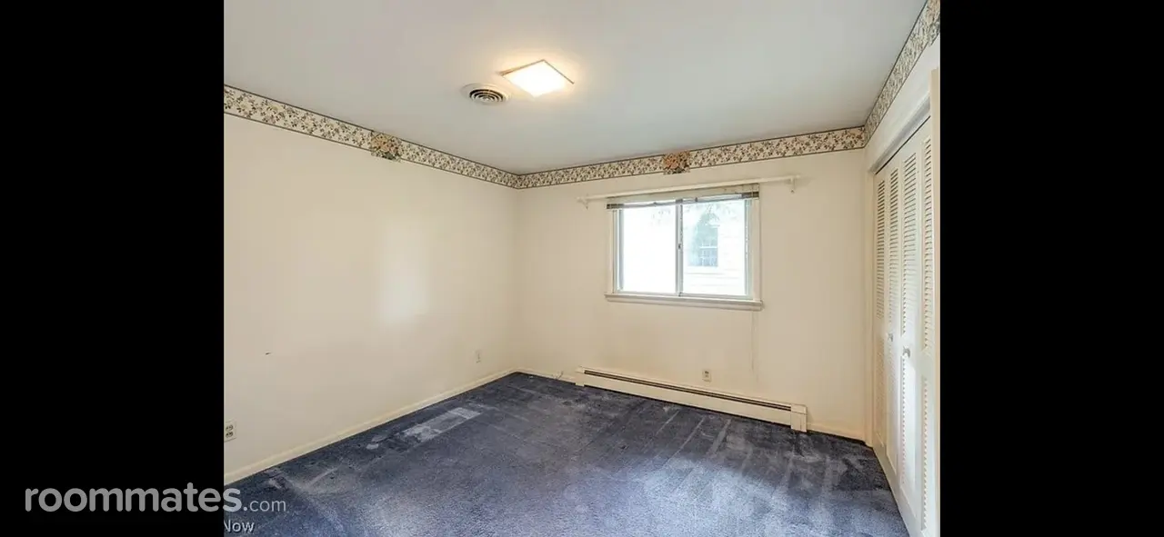 Profile photo 2 of 17