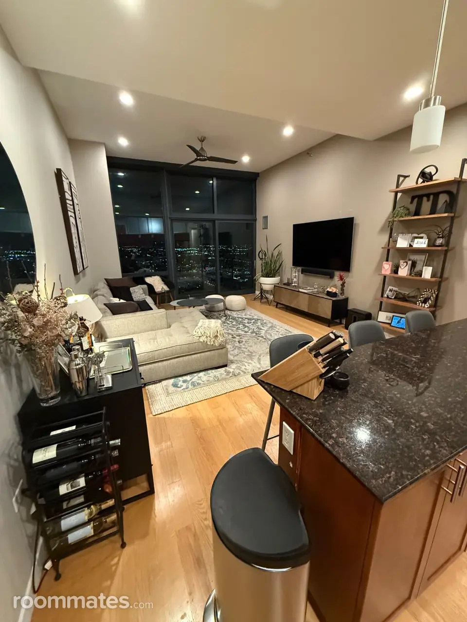 Profile photo 1 of 11