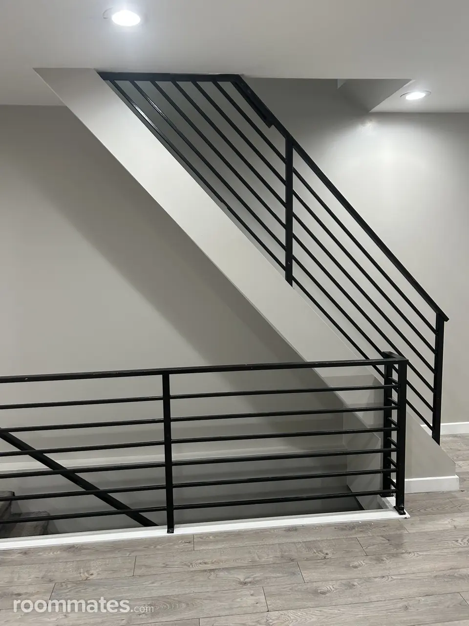 Profile photo 7 of 10