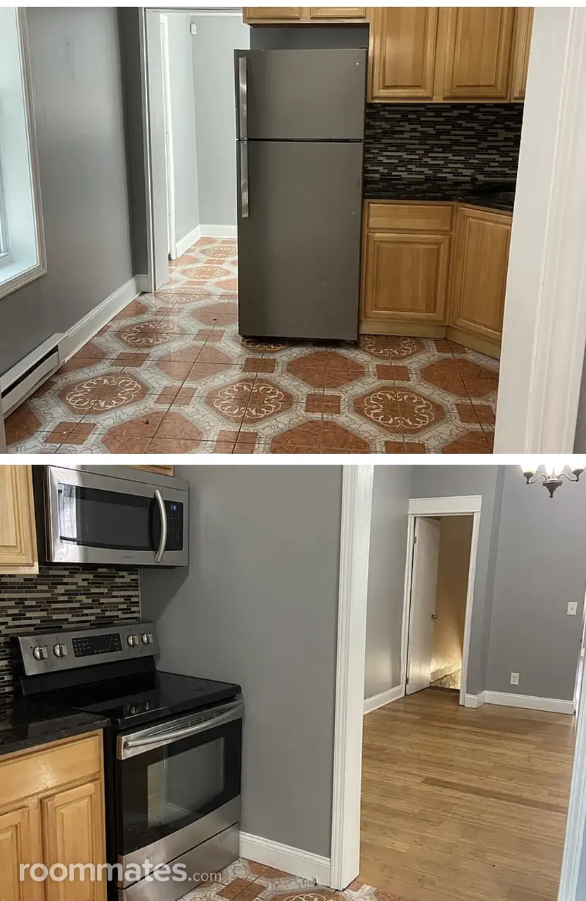 Profile photo 8 of 11