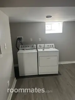 Room for rent in Philadelphia, PA $1000, house