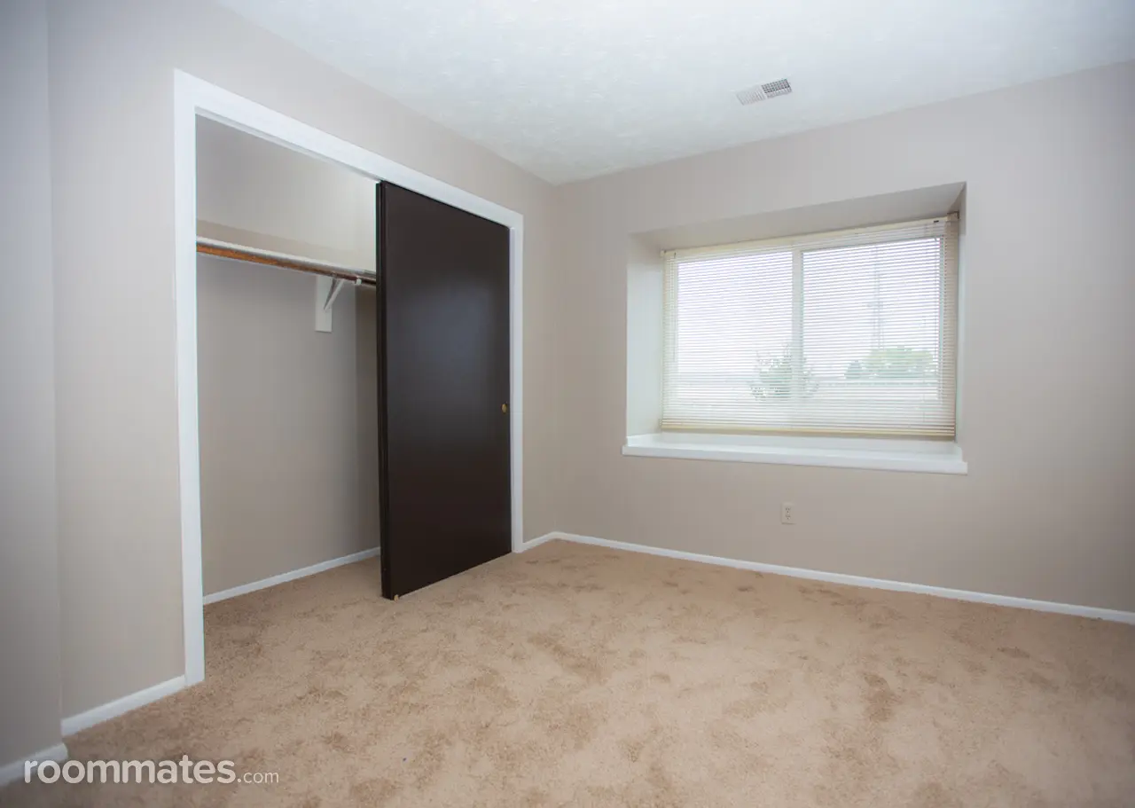 Profile photo 1 of 2