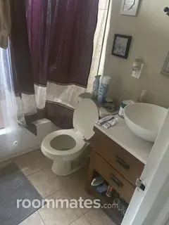 Room for rent in Baltimore, MD $800, house