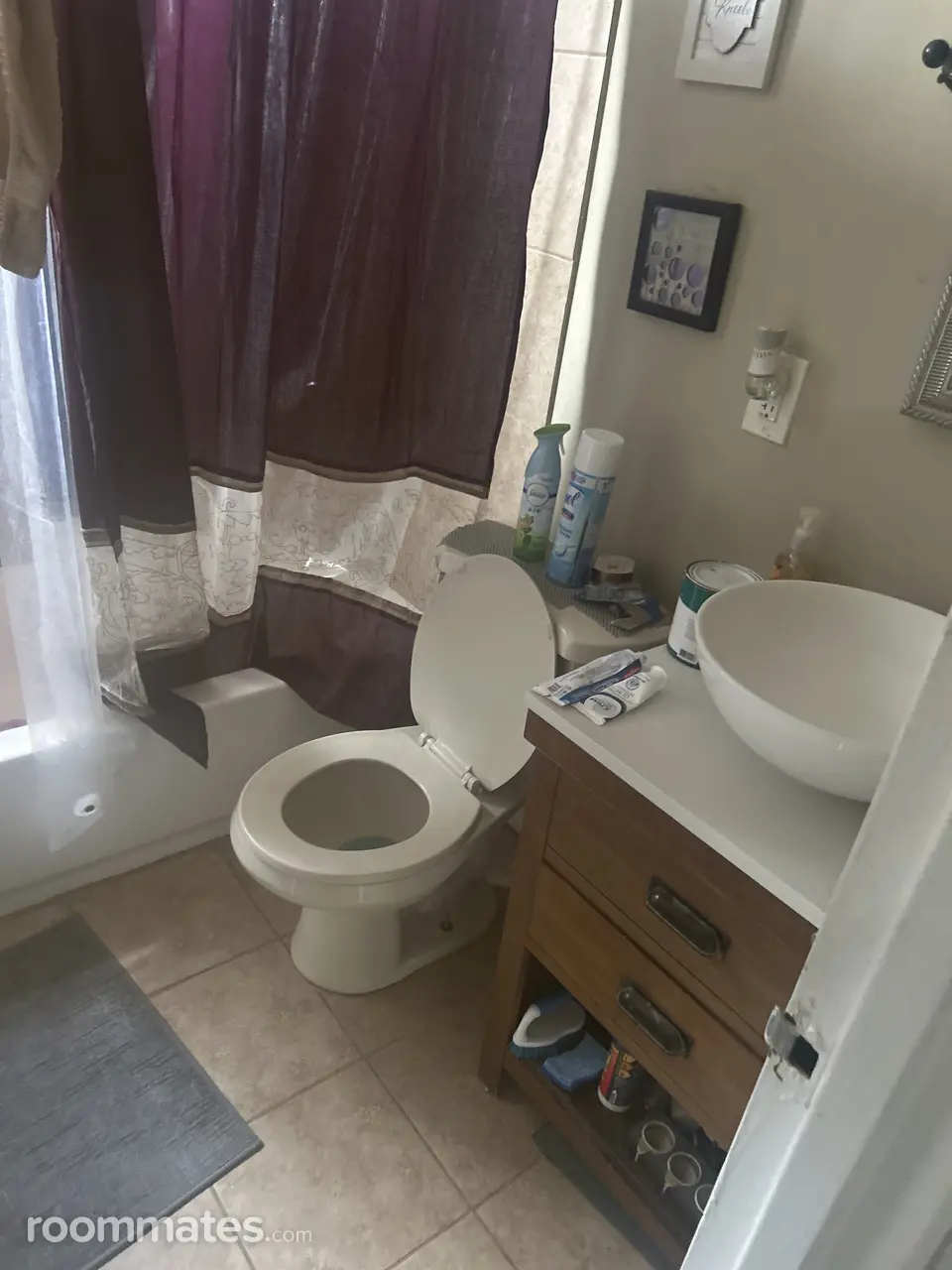 Profile photo 1 of 4