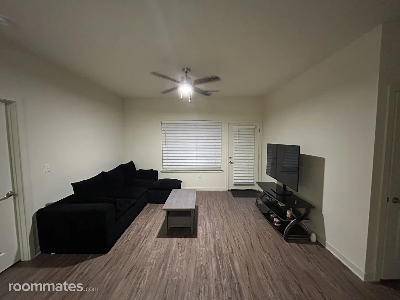 Profile photo 6 of 9